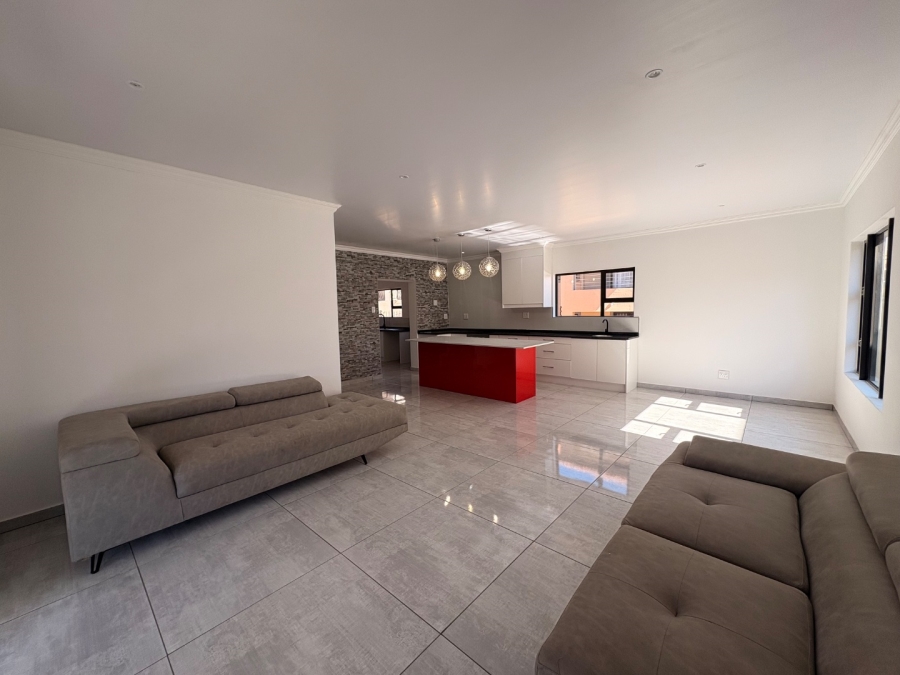 3 Bedroom Property for Sale in Wilkoppies North West